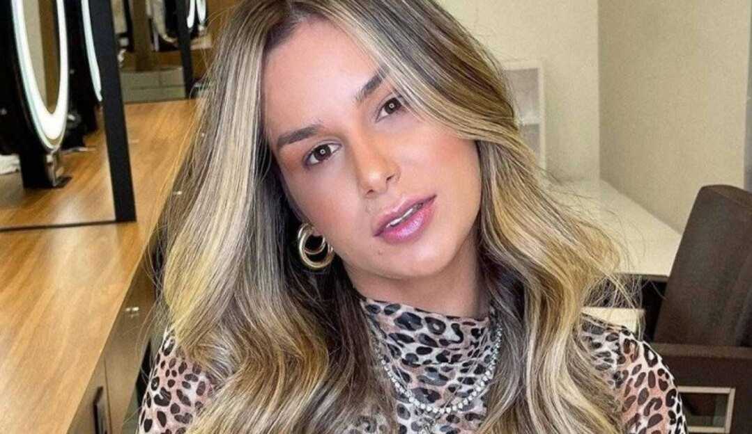 Pamella Holanda demonstra apoio a campanha ‘Agosto Lilás’