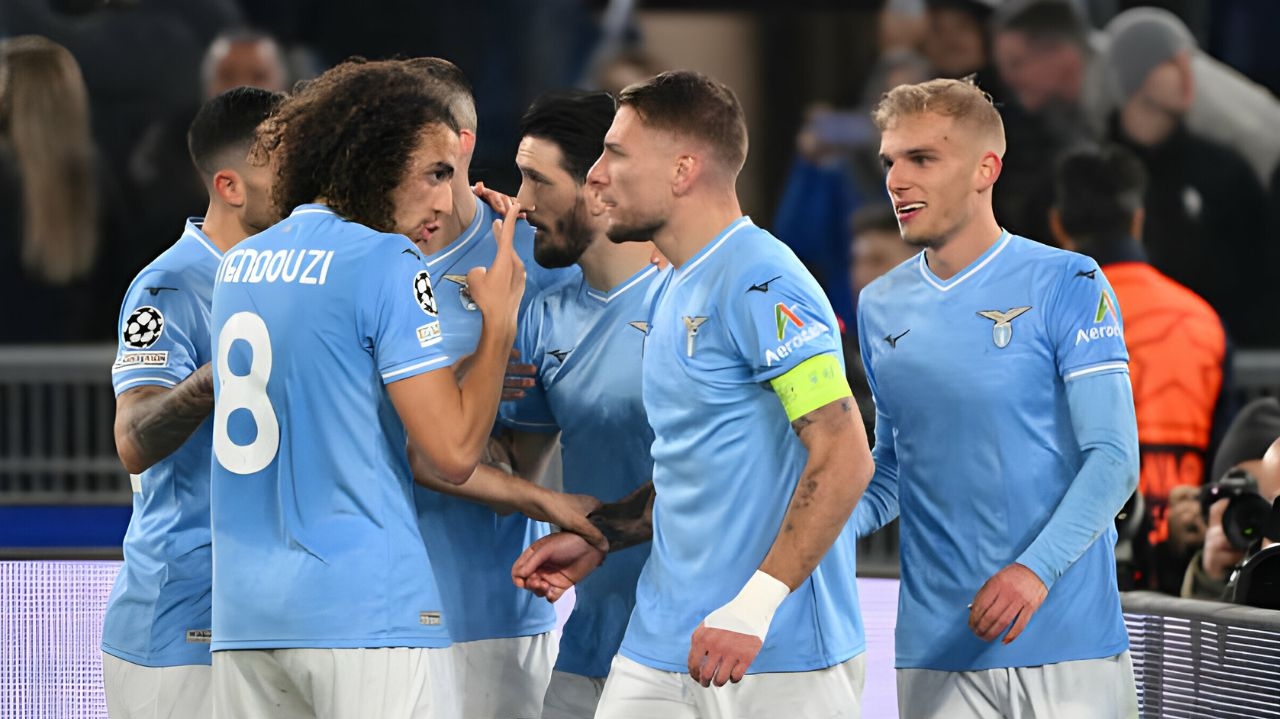 Lazio vence o Bayern dentro de casa e abre vantagem nas oitavas da Champions League