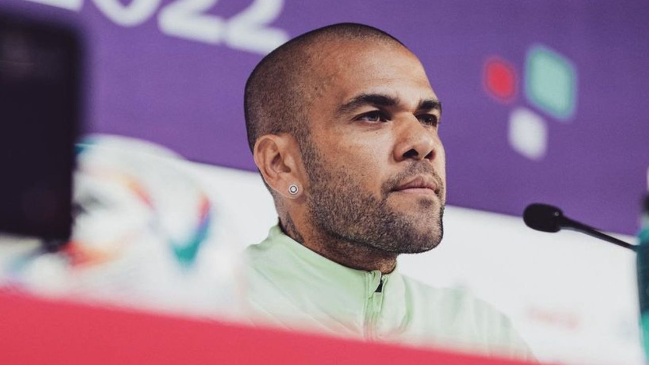 Daniel Alves é convocado no tribunal a se apresentar nesta quinta-feira