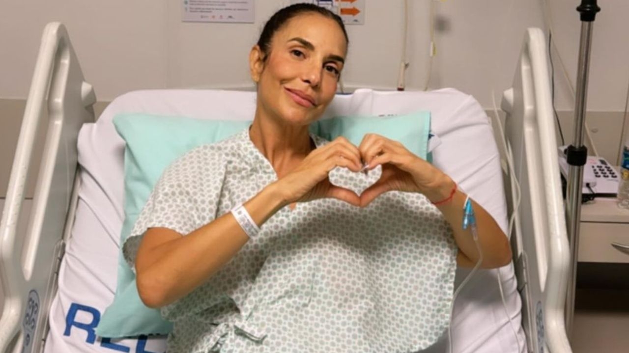 Ivete Sangalo é internada e cancela show no Navio Xuxa