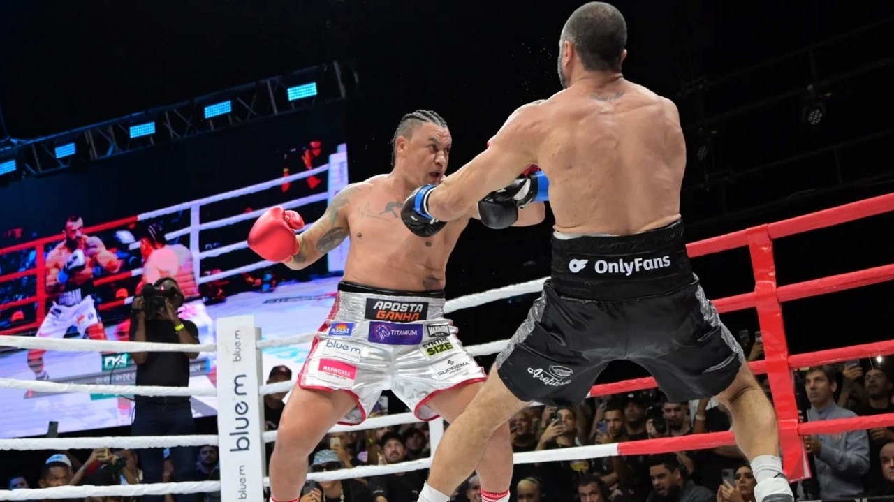 Fight Music Show 4: Popó nocauteia Bambam em apenas 36 segundos