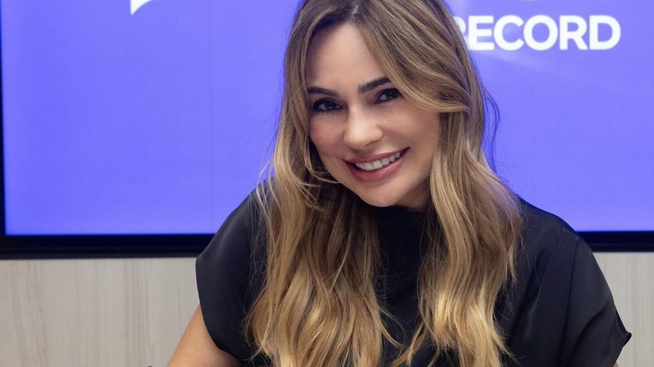 A Grande Conquista: Rachel Sheherazade é a nova apresentadora do programa