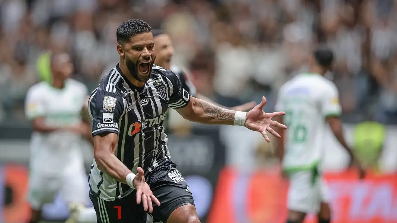 Hulk chega ao centésimo gol pelo Atlético-MG e entra para lista seleta do clube