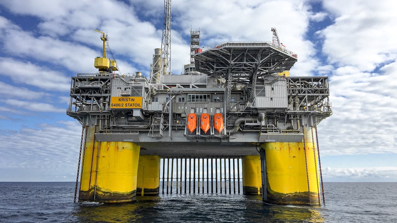 EUA lideram a produção global de petróleo pelo sexto ano seguido