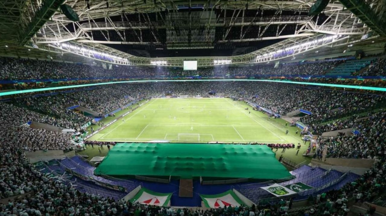 Situação do gramado do Allianz Parque às vésperas de entrega da obra