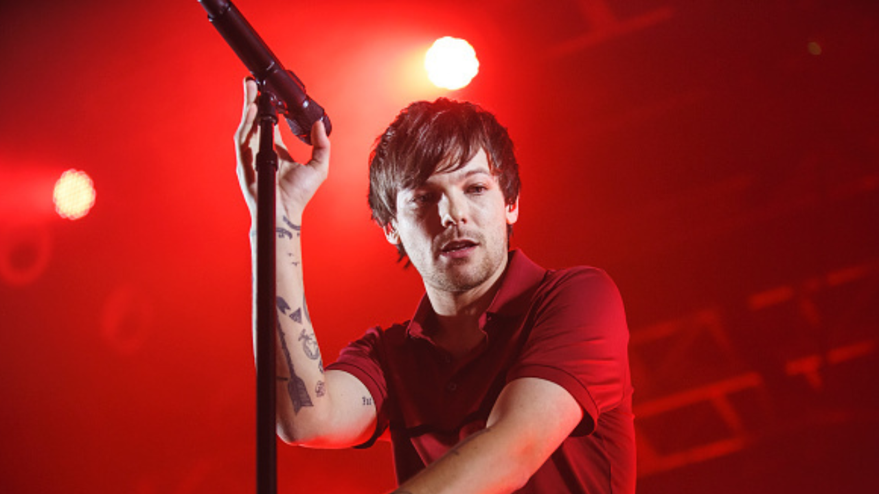 Louis Tomlinson expressa incômodo com shipp Larry Stylinson