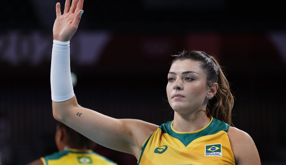 Rosamaria, medalhista em Tóquio, é alvo de golpe online