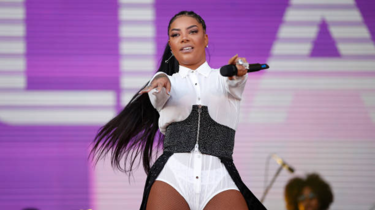 Ludmilla divulga bastidores do Coachella