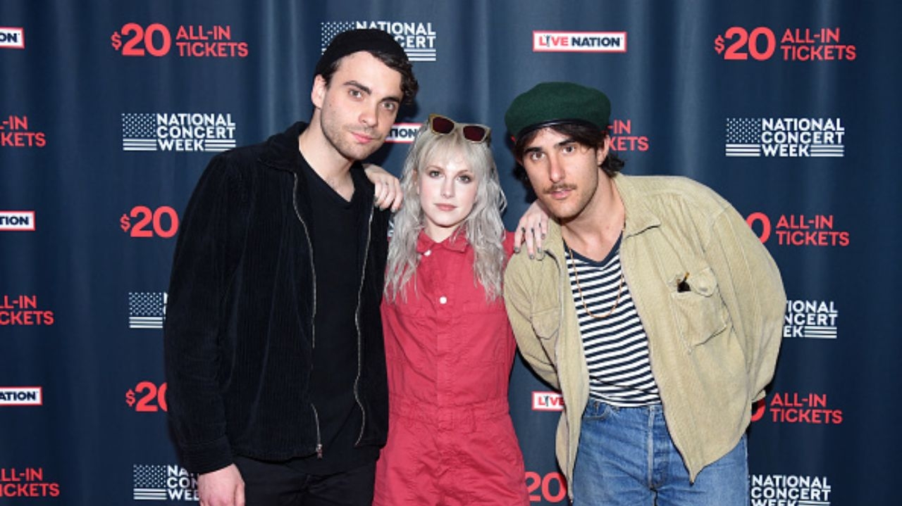 Paramore: Hayley Williams promete surpresa com novas músicas da banda