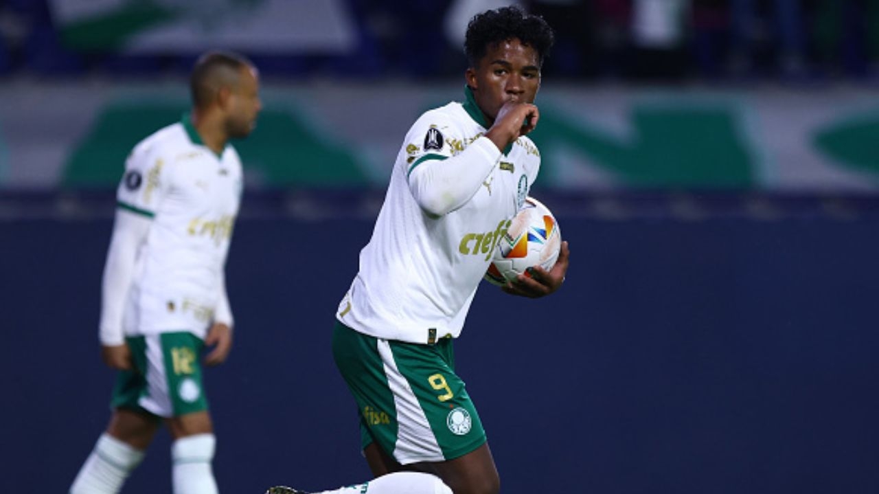 Endrick fala da importância de Abel Ferreira para virada Palmeirense