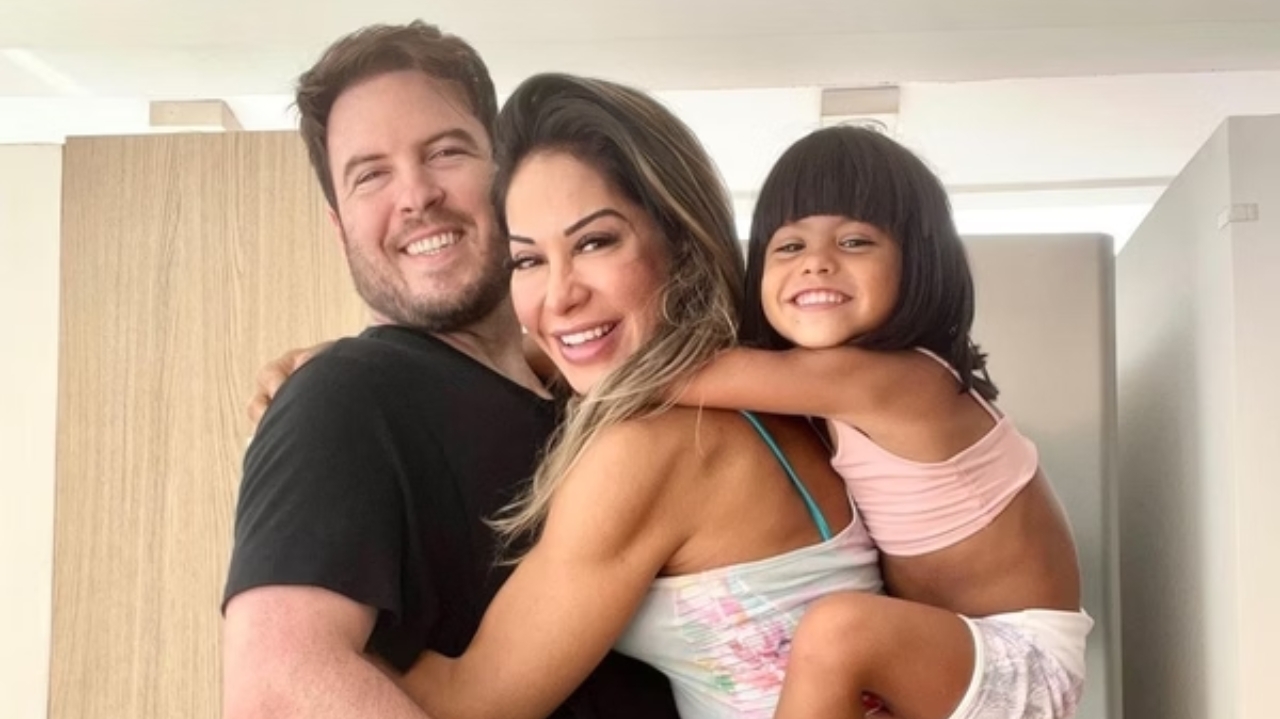 Thiago Nigro é chamado de pai por filha da Maíra Cardi e se emociona: “Achei isso lindo”