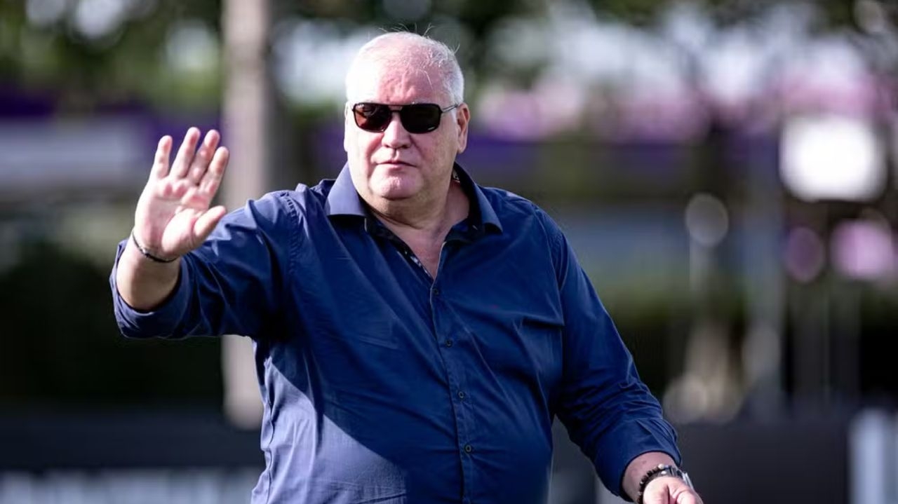 Rubão se pronuncia após saída do Corinthians: “nunca abandonei a transparência”