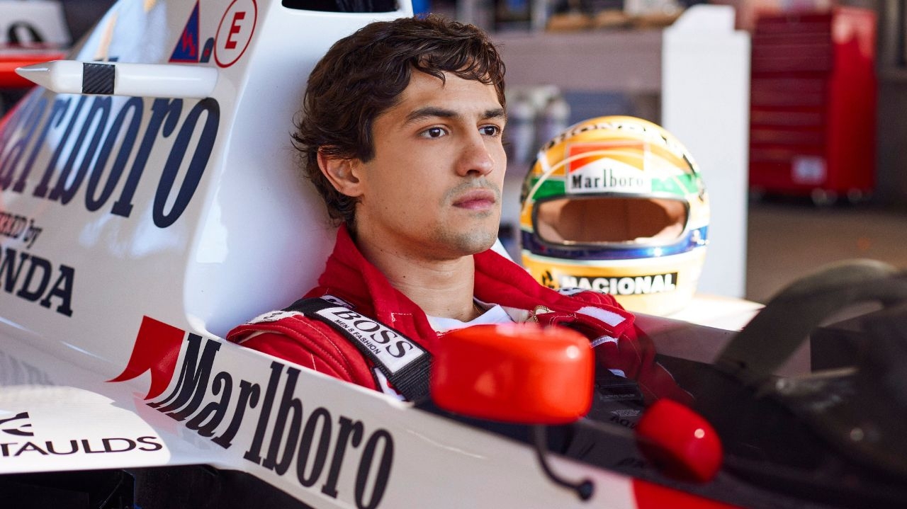 “Senna”: Netflix reduz papel de Adriane Galisteu à pedido da família de Ayrton Senna