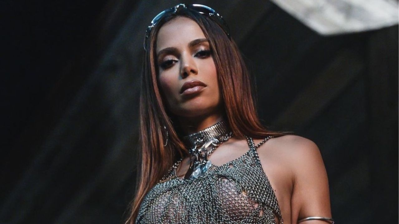 Anitta se apresenta no The Voice EUA