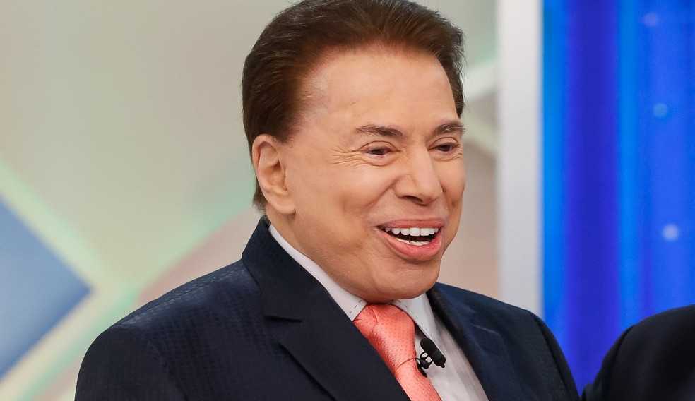 Aos 90 anos, Silvio Santos é internado com Covid-19