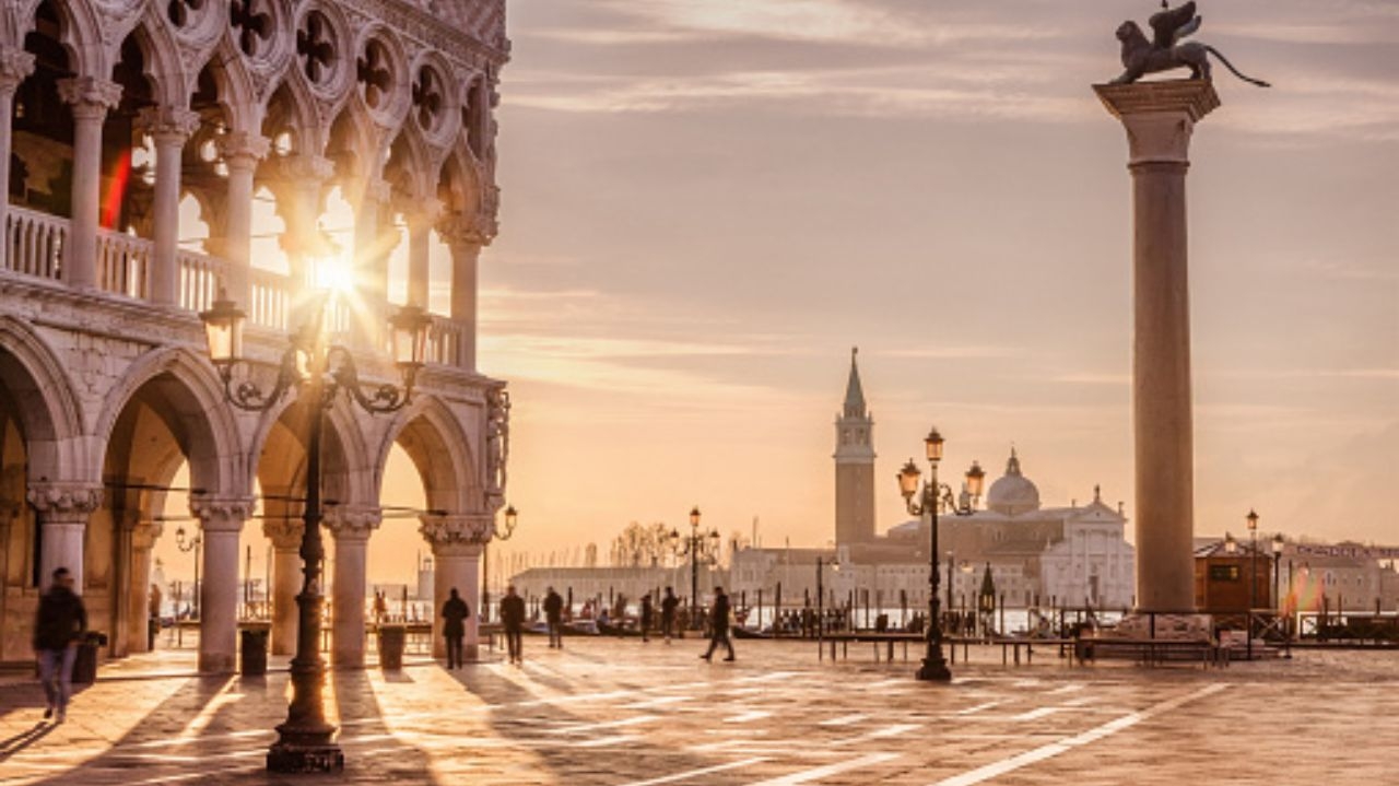 Max Mara anuncia lançamento de coleção no Palácio Ducal de Veneza
