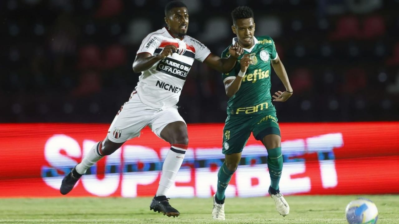 Palmeiras não sai do zero contra o Botafogo-SP, mas se classifica na Copa do Brasil