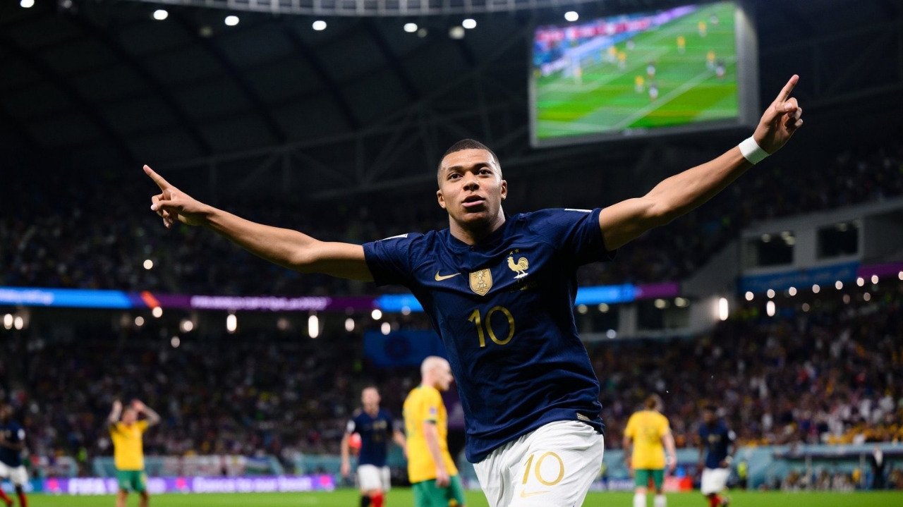 Mbappé se despede do PSG e faz mistério sobre seu novo time