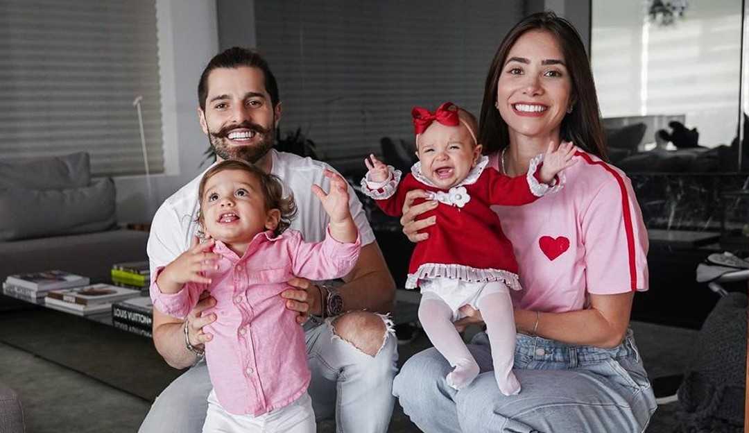 “/Óbvio que surtei”/ diz Romana Novais sobre maternidade
