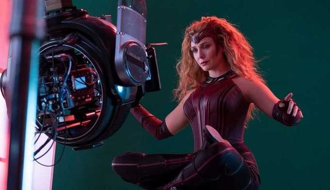 Elizabeth Olsen fala sobre sua Feiticeira Escarlate no filme “/Doutor Estranho 2″/