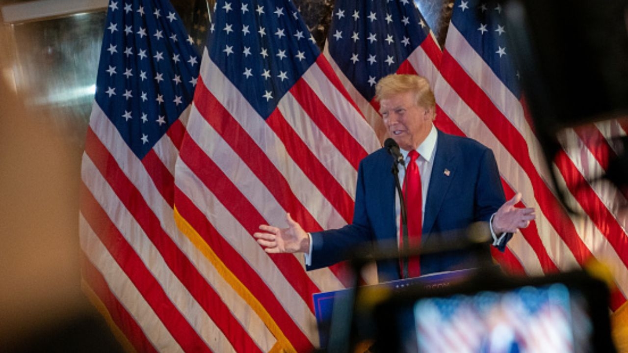 Trump é submetido à entrevista pré-sentença por suborno