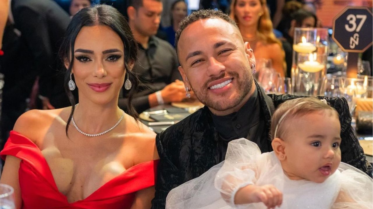 Neymar e Bruna Biancardi passam Dia dos Namorados juntos