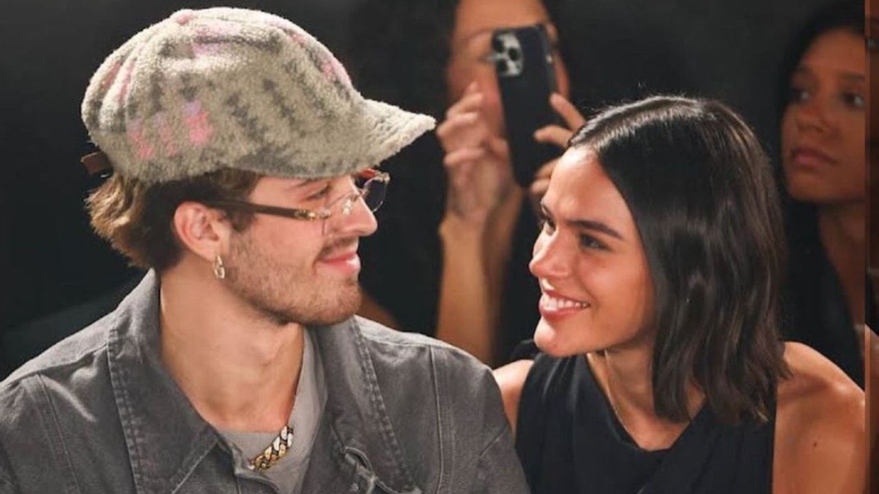 João Guilherme exige presentes do Dia dos Namorados e Bruna Marquezine comenta
