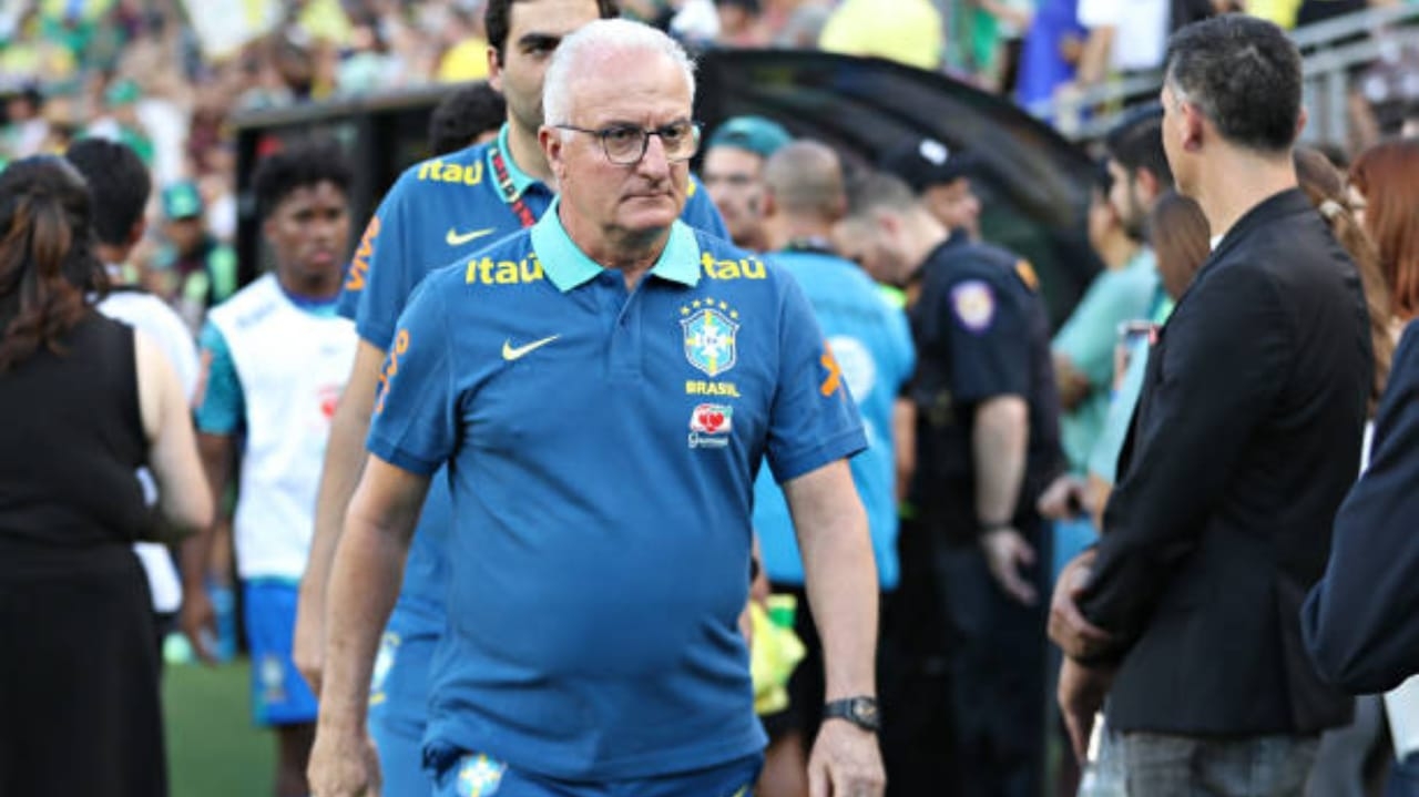 Dorival fala sobre buscar equilíbrio na seleção brasileira
