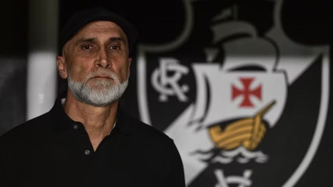 Vasco já se movimenta para demitir Álvaro Pacheco após resultados negativos