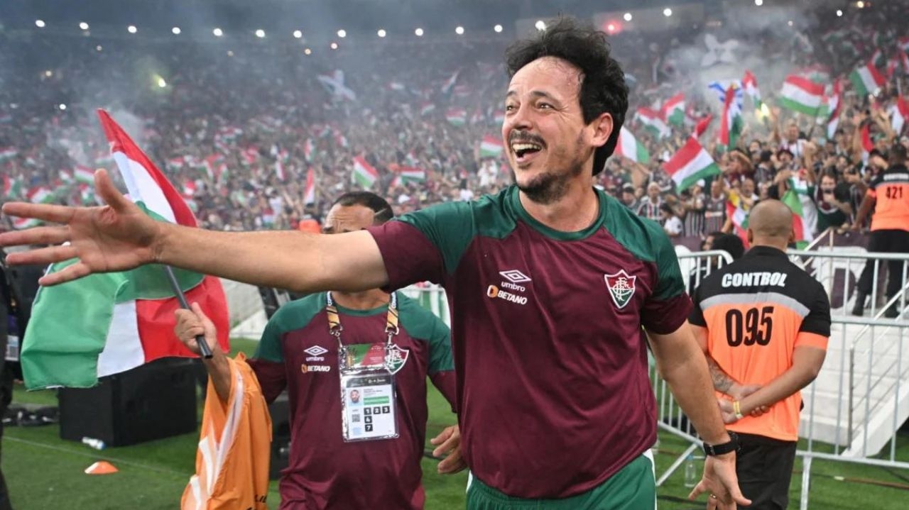 Da glória eterna para a lanterna do Brasileirão: entenda a demissão de Fernando Diniz
