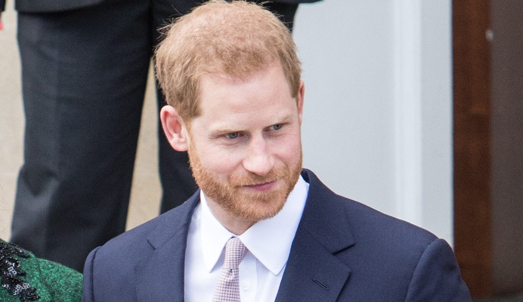 Príncipe Harry fará autobiografia e tirará dúvidas sobre quem é seu pai biológico