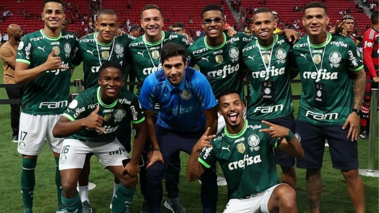 Recorde: Brasileirão 2024 tem maior média de permanência de técnicos da história