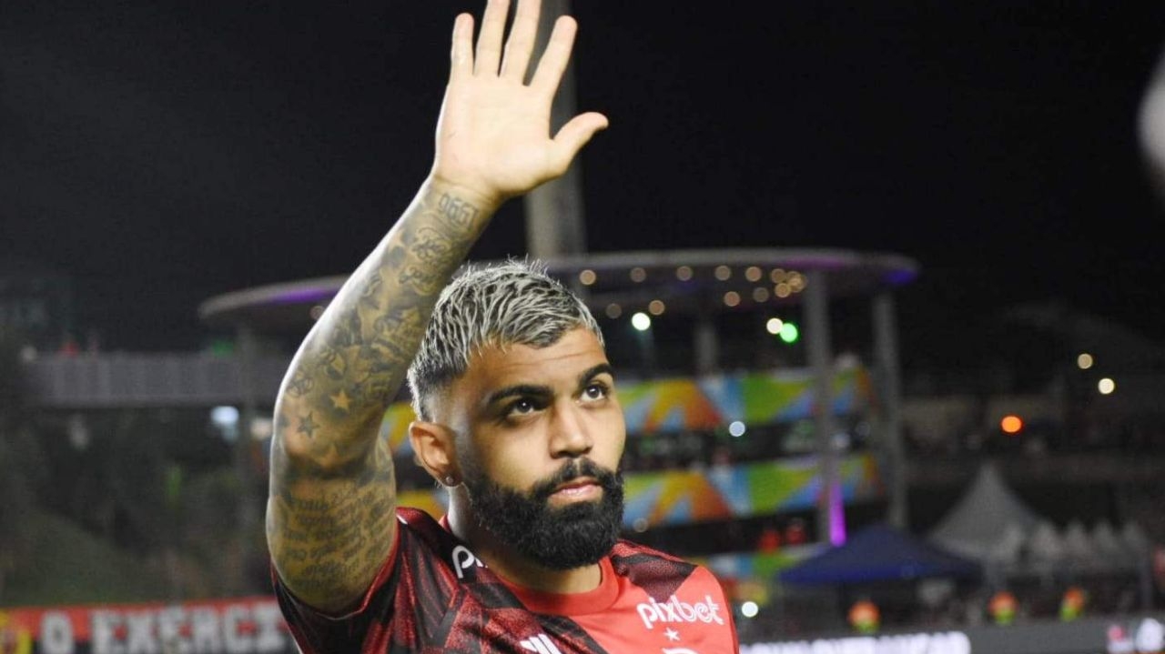 Empresário afirma que está organizando a saída de Gabigol do Flamengo