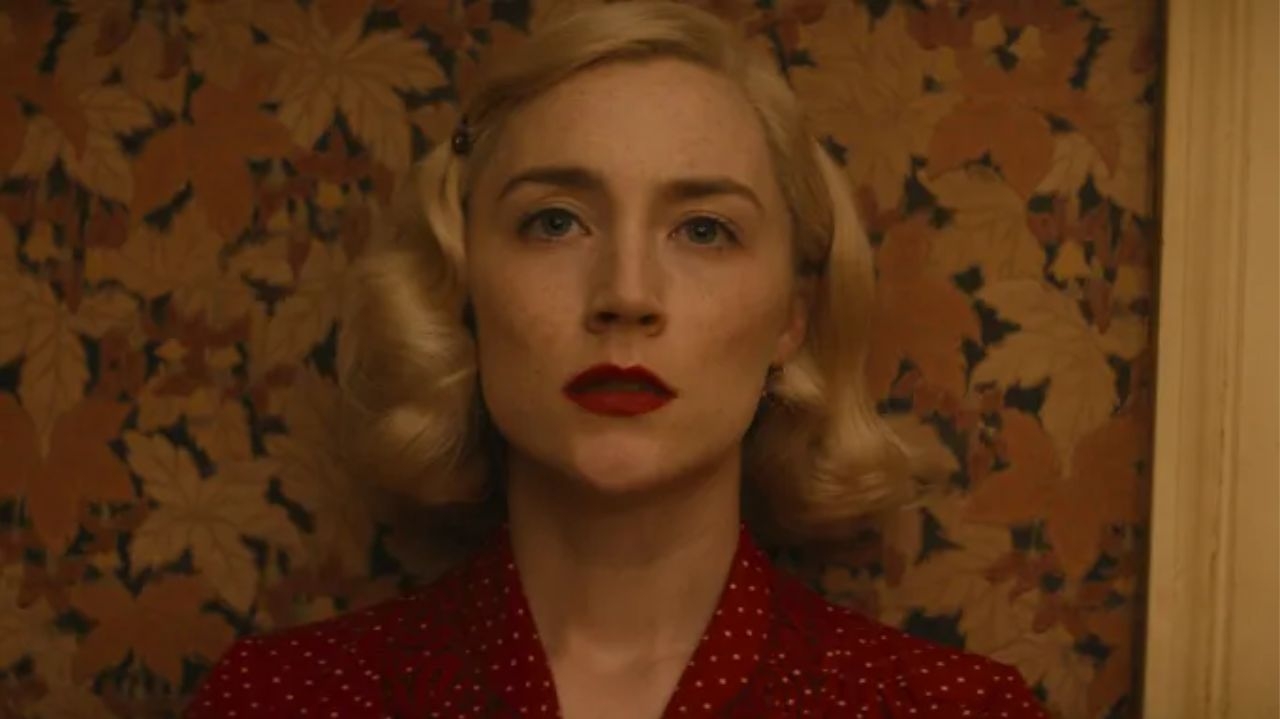 Estrela Saoirse Ronan brilha como protagonista de “Blitz”, o novo filme da Apple