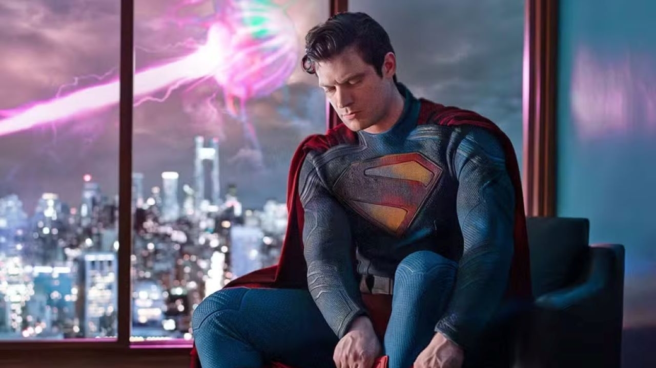“Superman”: novas imagens do set revelam ameaça misteriosa em Metrópolis
