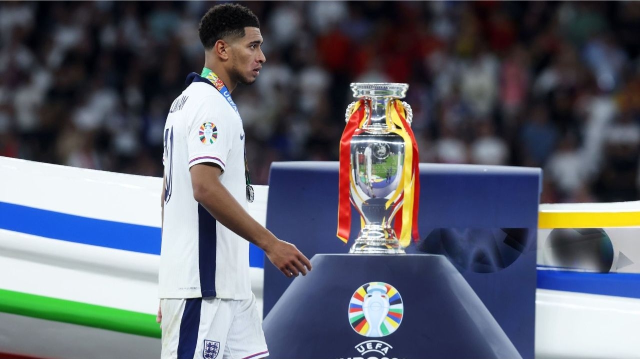 Bellingham se recusa a participar da premiação da Eurocopa