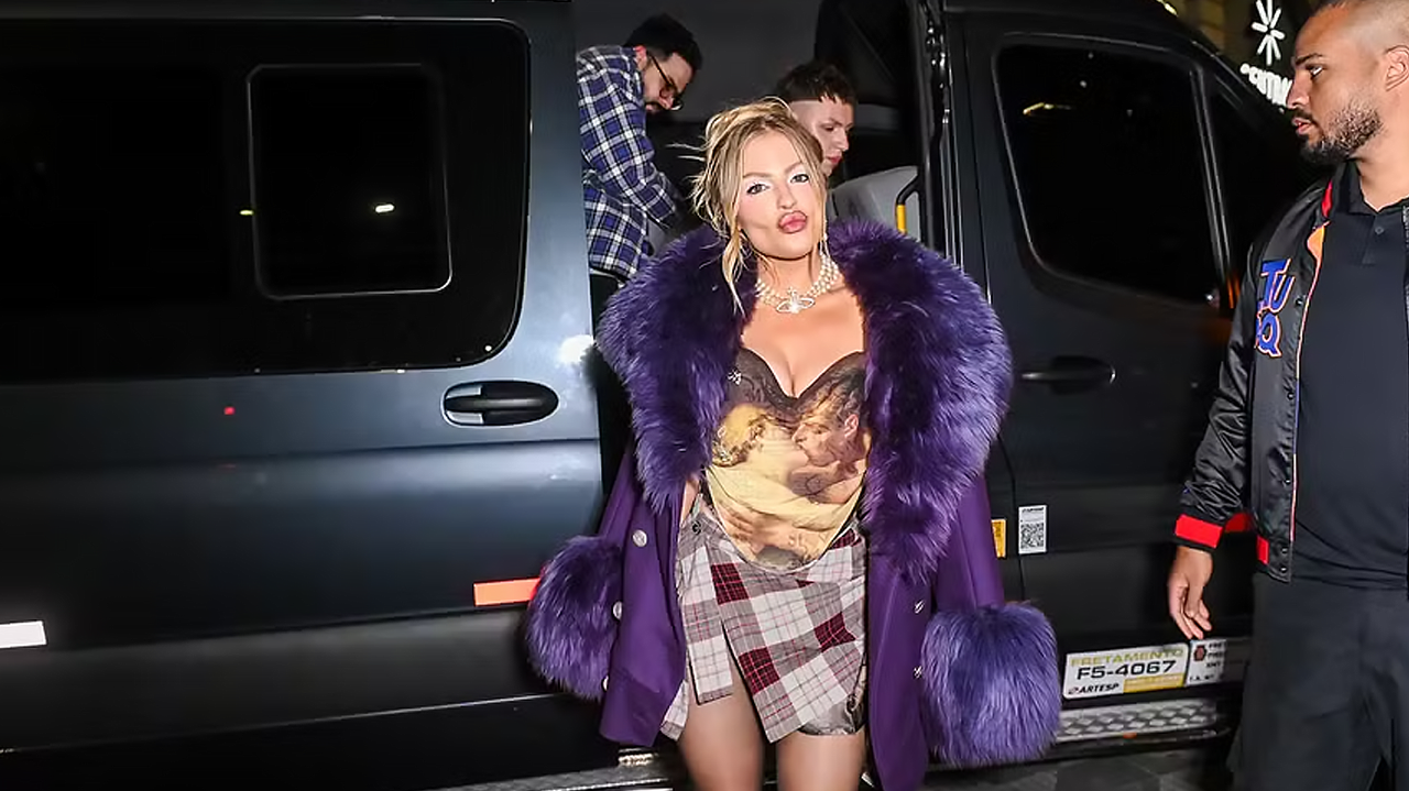 Luísa Sonza celebra seus 26 anos com famosos