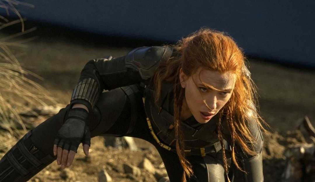 Disney tenta silenciar processo de Scarlett Johansson e advogado da atriz responde: ‘Estão tentando esconder sua má conduta”/