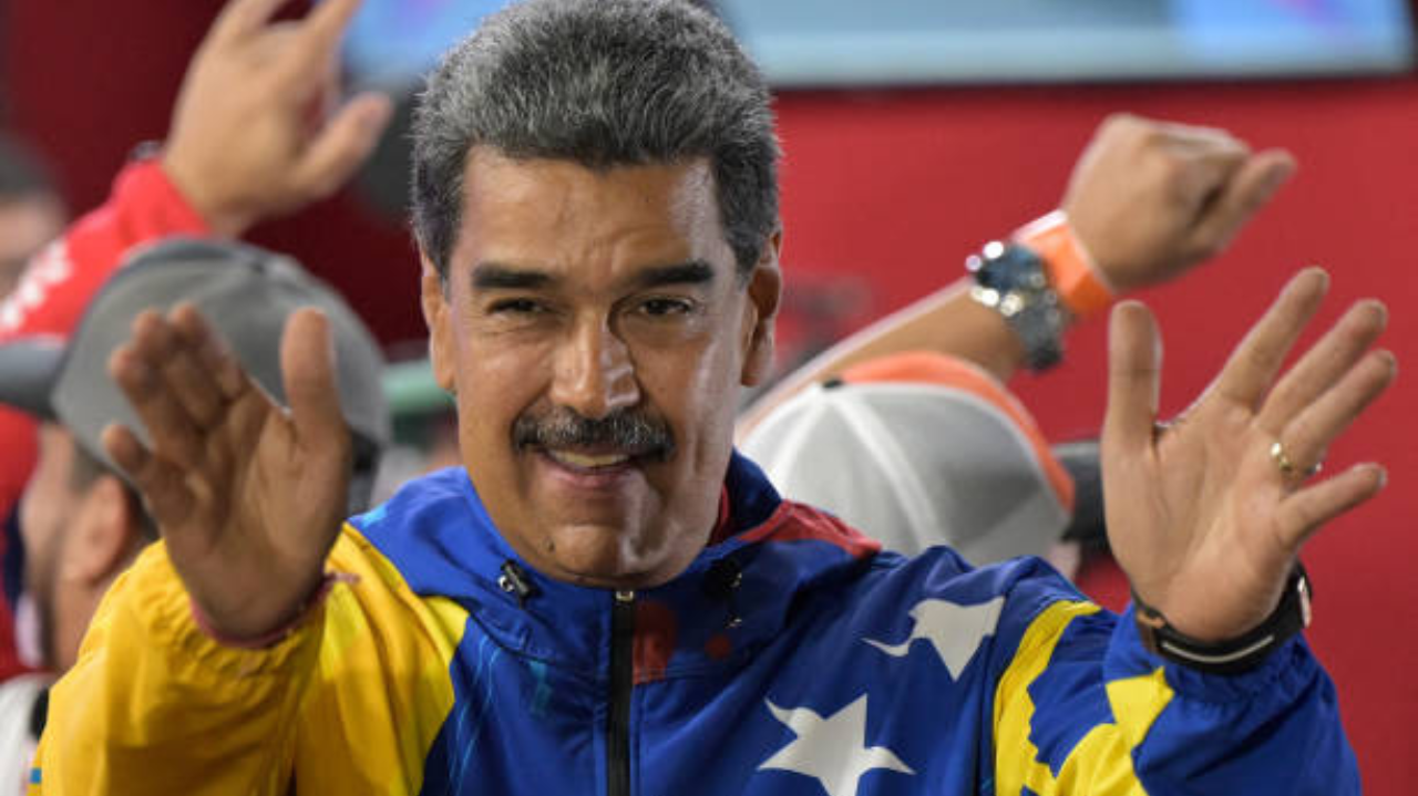 Conselho Nacional Eleitoral da Venezuela divulga vitória de Nicolás Maduro nas eleições