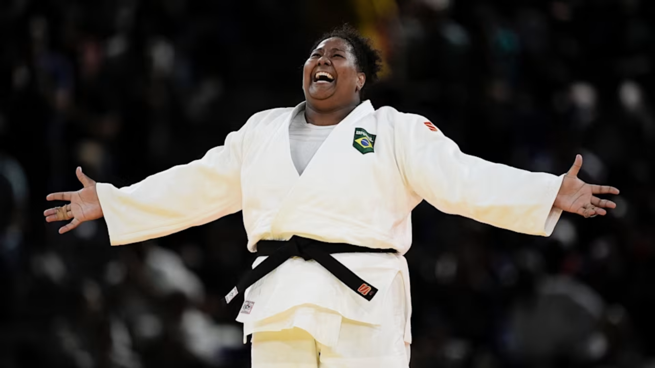 Judoca Bia Souza conquista o primeiro ouro brasileiro em Paris 2024