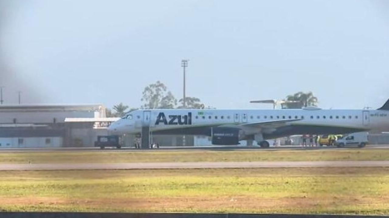 Aeroporto Internacional de Florianópolis tem pista temporariamente fechada por conta de incidente