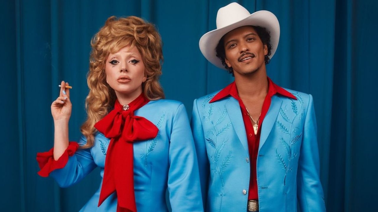 Lady Gaga e Bruno Mars apresentam “Die With a Smile” ao vivo pela primeira vez