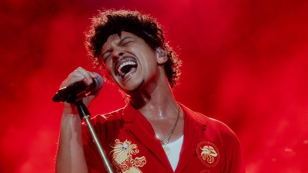 Grandes astros da música com lançamentos nesta sexta-feira