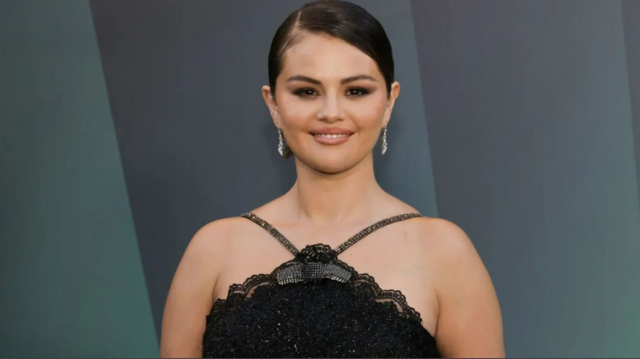 Selena Gomez brilha com visual refinado na estreia da nova temporada de “Only Murders in the Building”