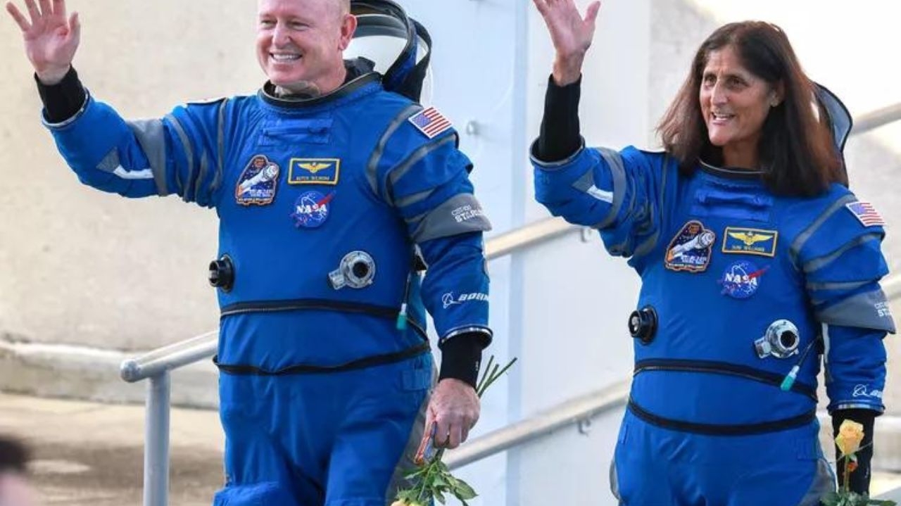Astronautas presos no espaço colaboram em pesquisas