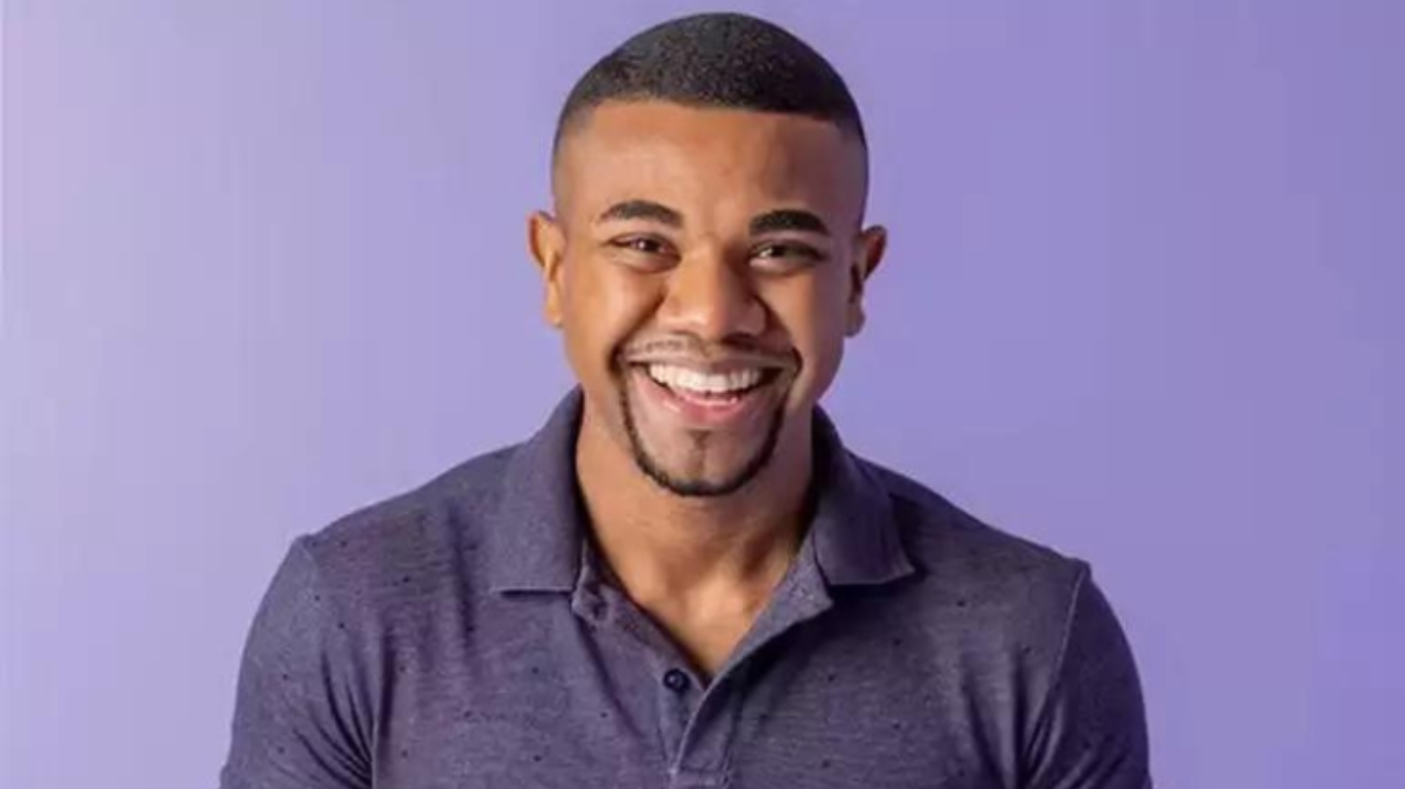 Davi Brito devolve carro de R$ 500 Mil: “Houve desacordo comercial”