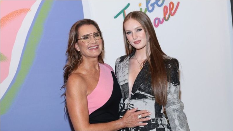Grier Henchy revela não gostar de ser vista como “nepobaby”