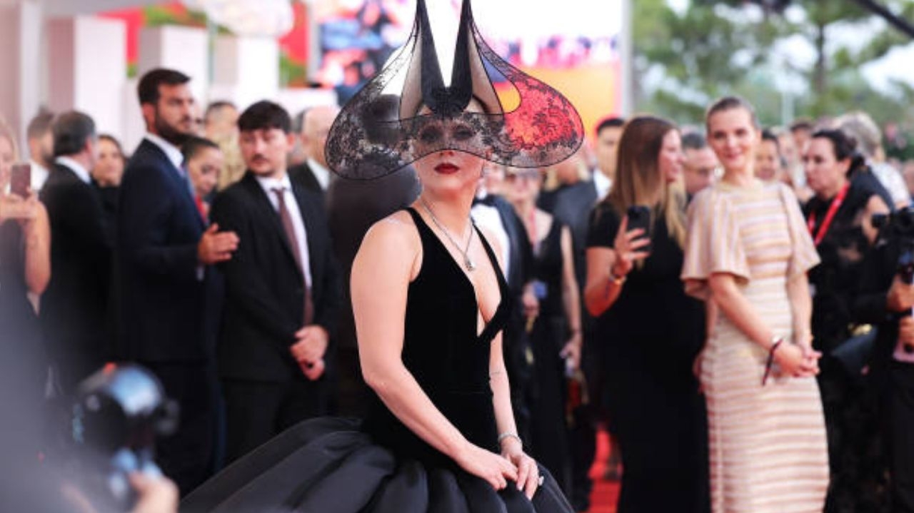 Para atuar em “Coringa: Delírio a dois”, Lady Gaga “desaprendeu a cantar”, afirma a cantora