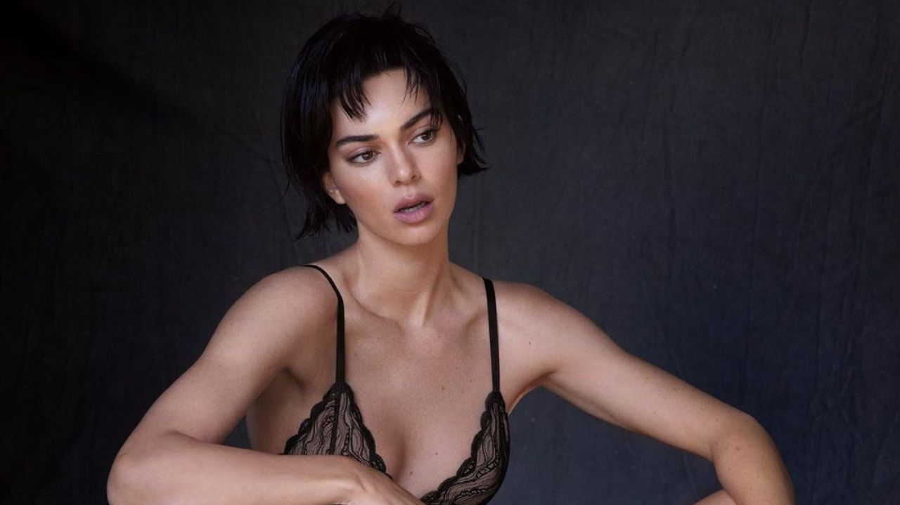 Calvin Klein lança campanha global com Kendall Jenner