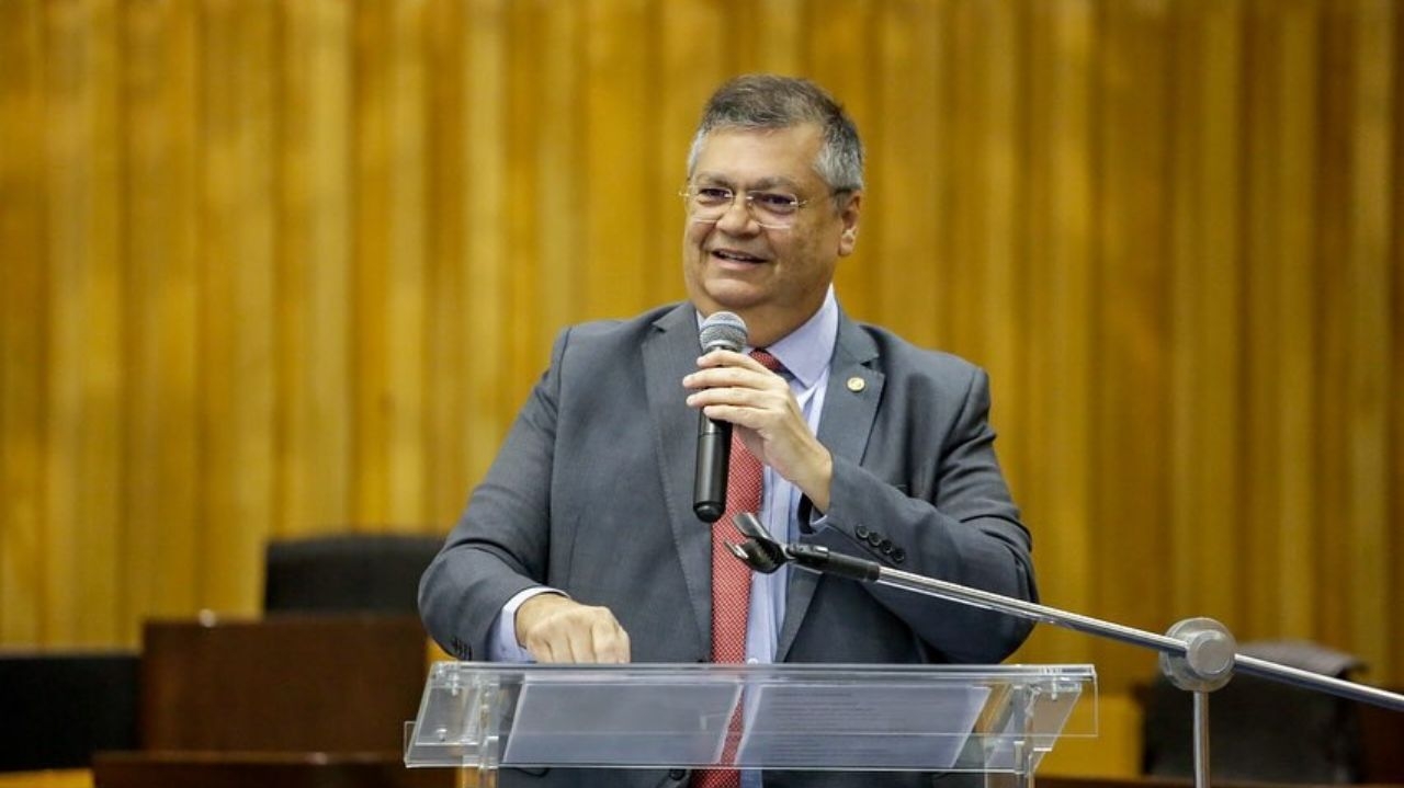 Dino aprova créditos extraordinários em resposta ao crescimento das queimadas